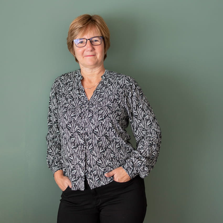 Profielfoto sparringpartner voor ondernemers Ginie Knipping Profielfoto sparringpartner voor ondernemers Ginie Knipping